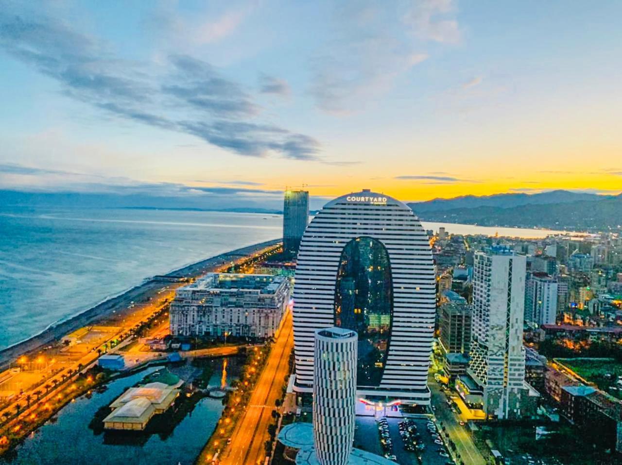 Luxury Batumi Hotel Eksteriør bilde