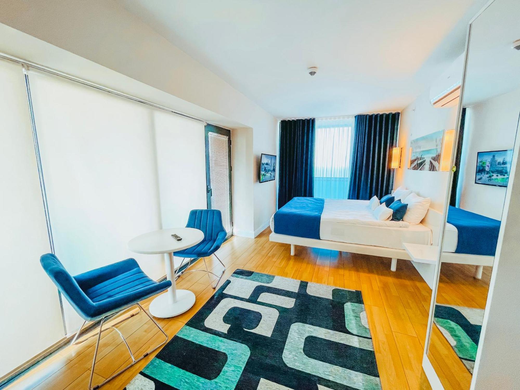 Luxury Batumi Hotel Eksteriør bilde