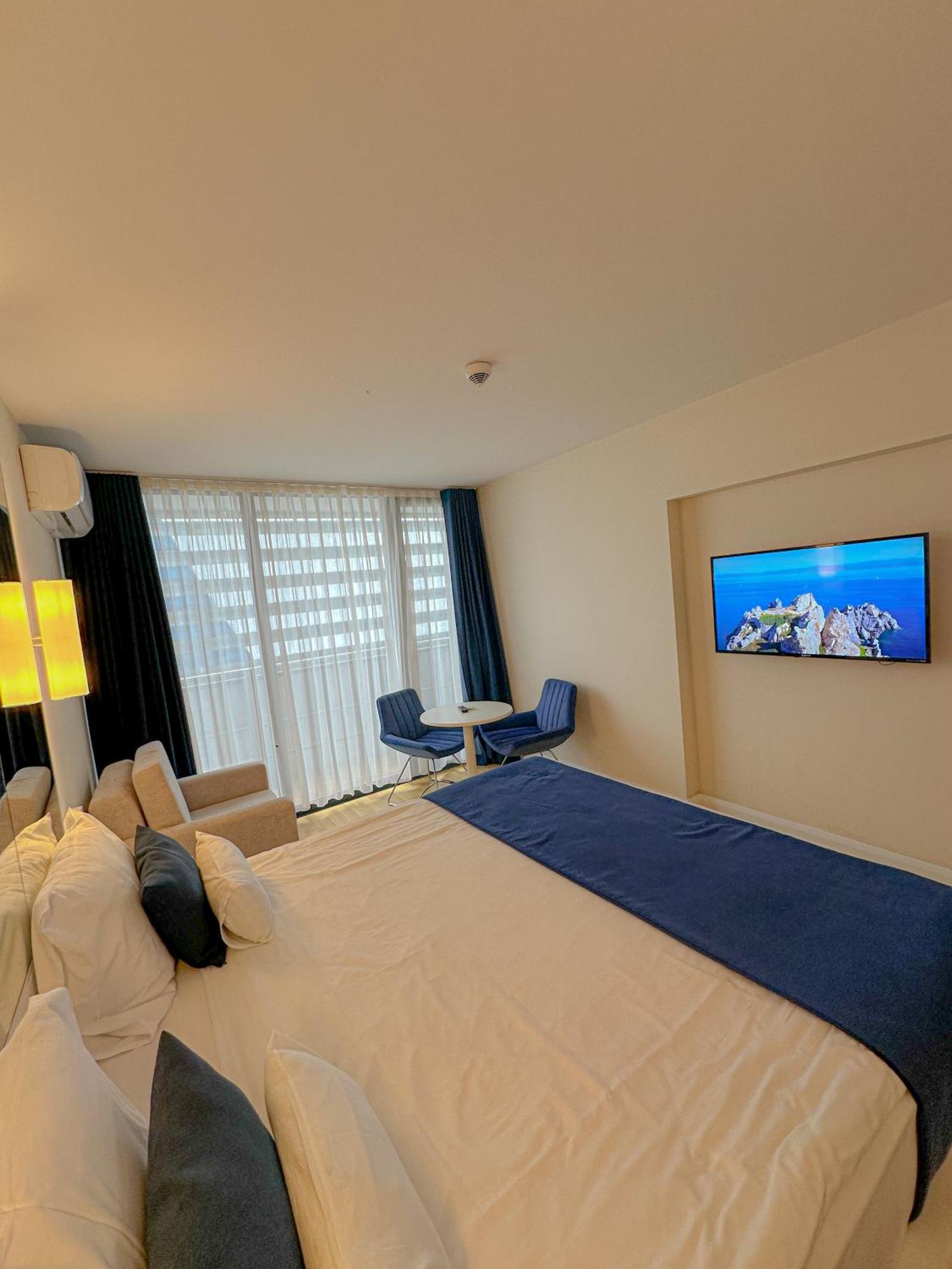 Luxury Batumi Hotel Eksteriør bilde