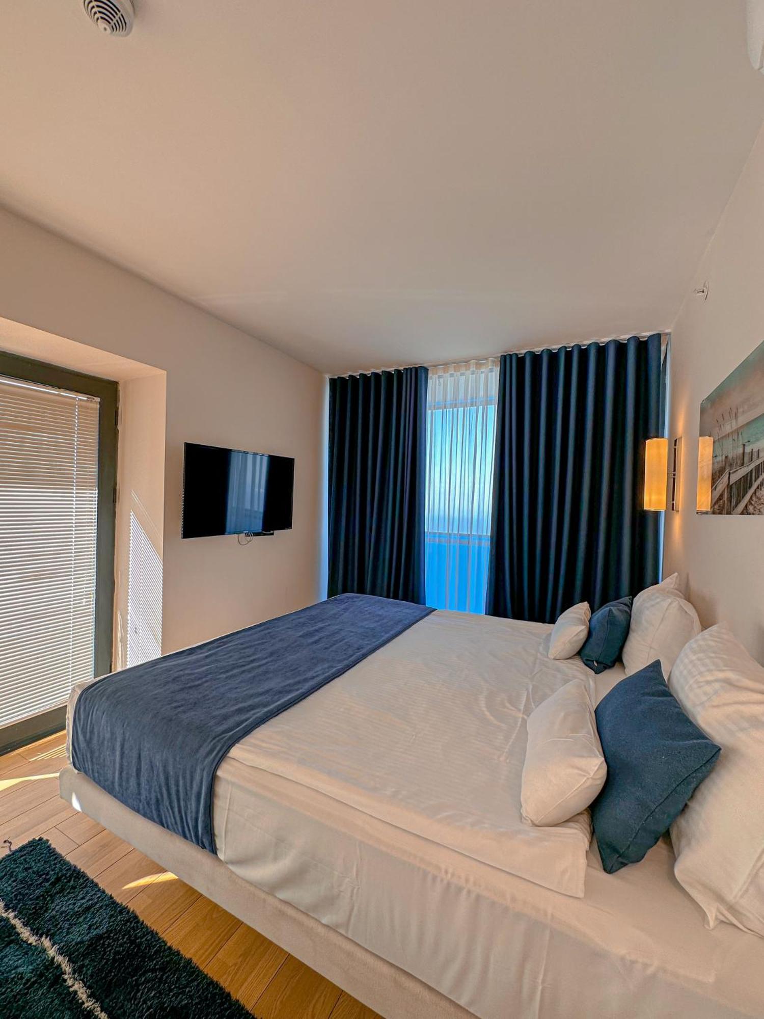 Luxury Batumi Hotel Eksteriør bilde