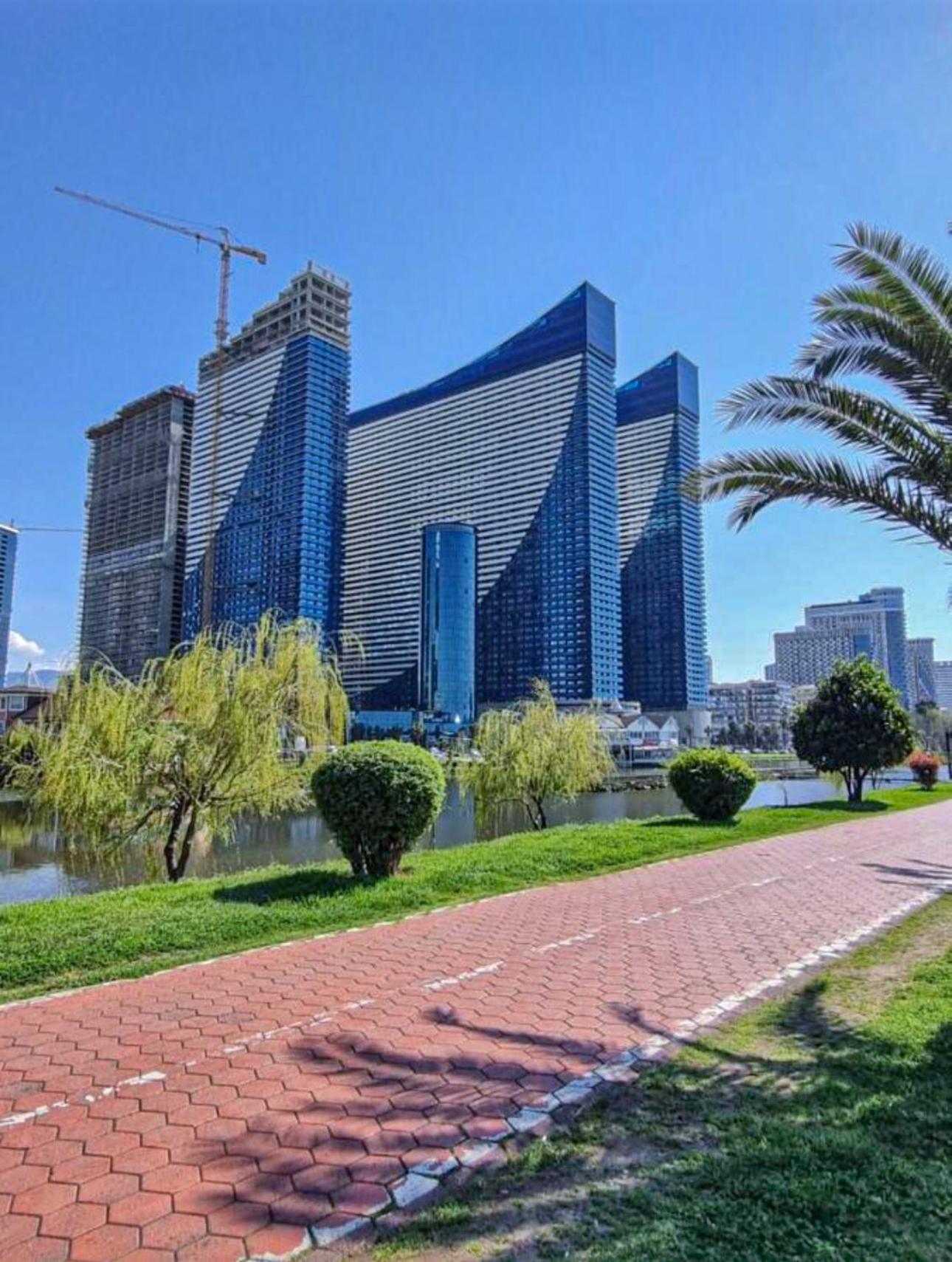 Luxury Batumi Hotel Eksteriør bilde