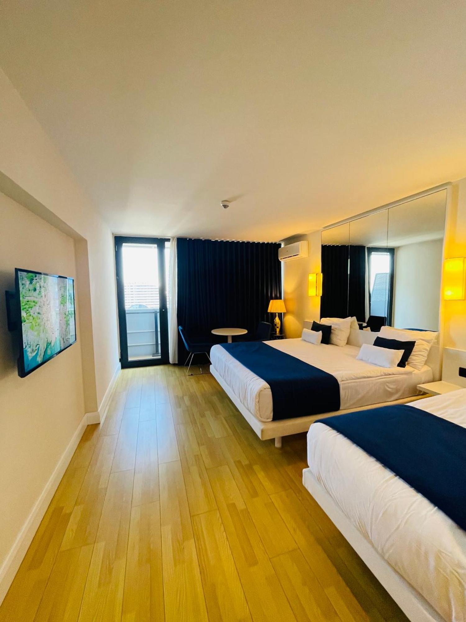 Luxury Batumi Hotel Eksteriør bilde