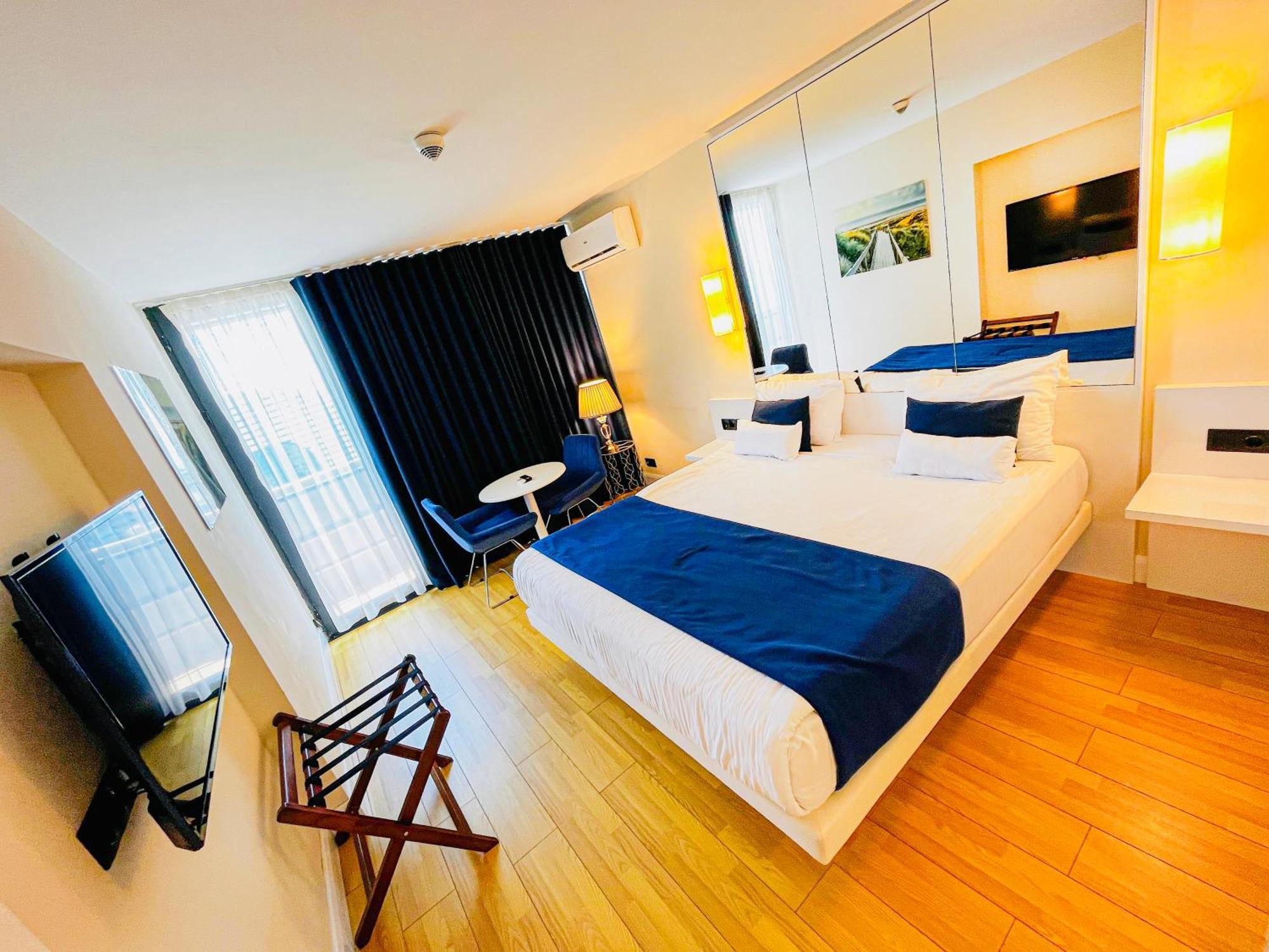 Luxury Batumi Hotel Eksteriør bilde