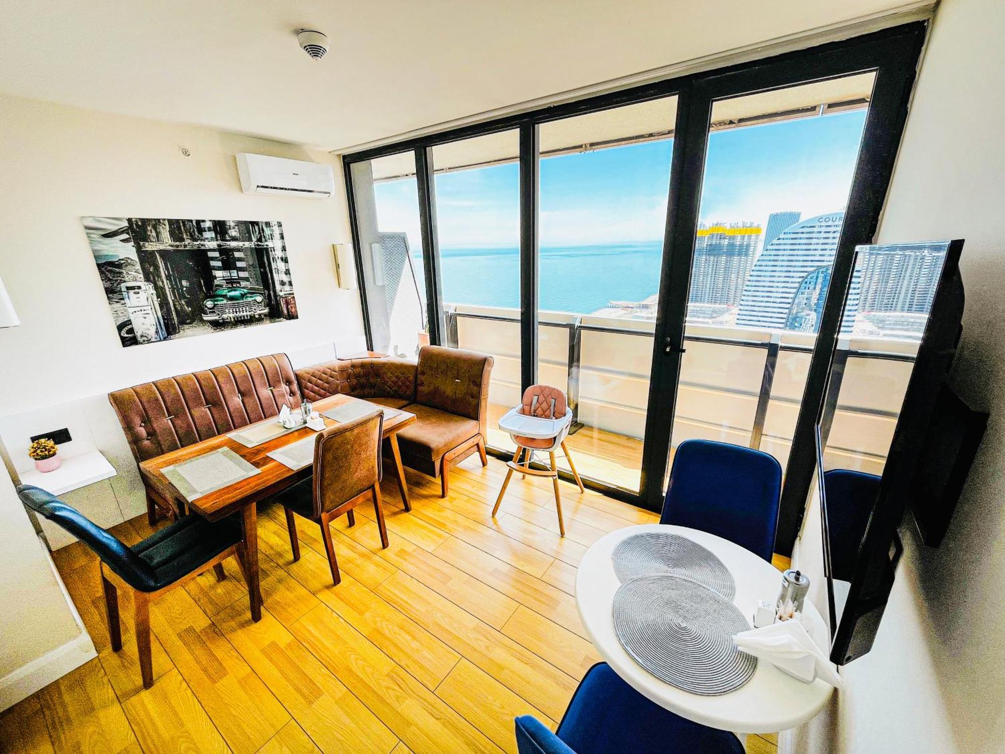 Luxury Batumi Hotel Eksteriør bilde